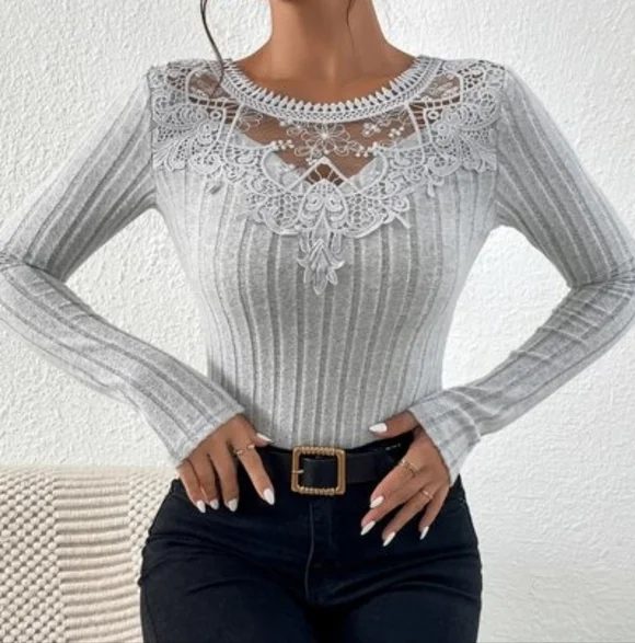 This is a grey long-sleeve ribbed knit sweater top with a lace trim v-neck. Sz L - Picture 2 of 9